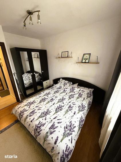 Apartament cu 2 camere decomandat în Rovine