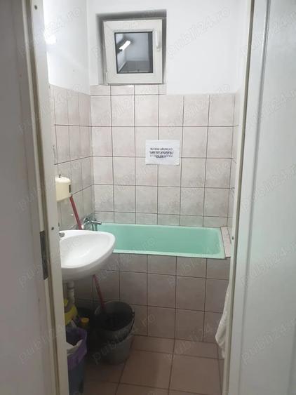 Apartament cu 3 camere decomandat în Unirii