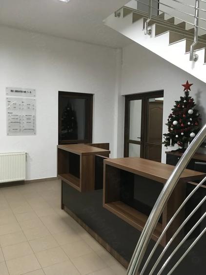 Spațiu comercial, de 27 mp, în Griviței