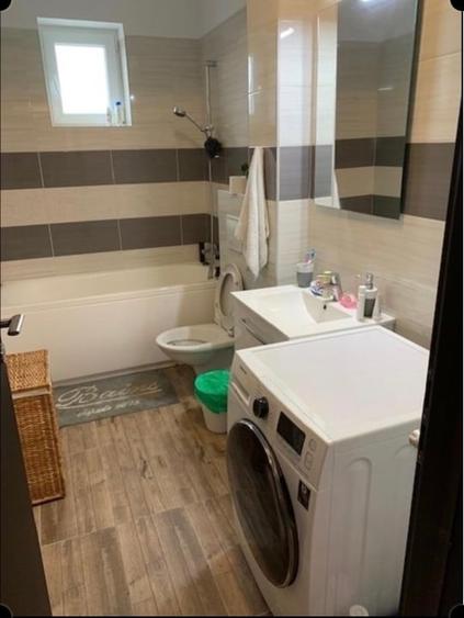 Apartament cu 2 camere semidecomandat, mobilat în Central