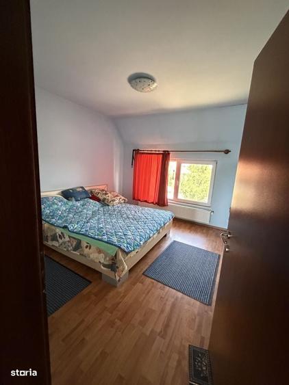 Casă cu 4 camere în Ghiroda