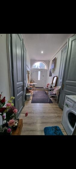 Casă cu 4 camere cu Teren 1000 Mp în Gruia