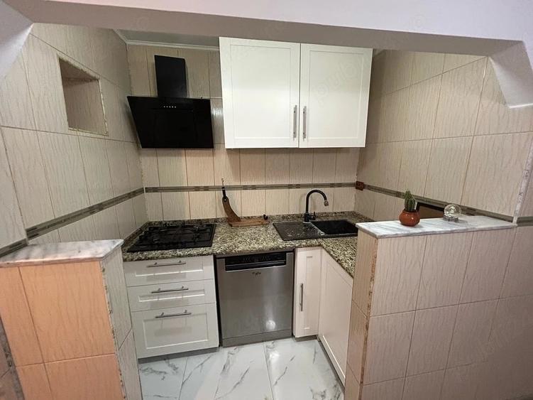 Apartament cu 4 camere decomandat în Ultracentral