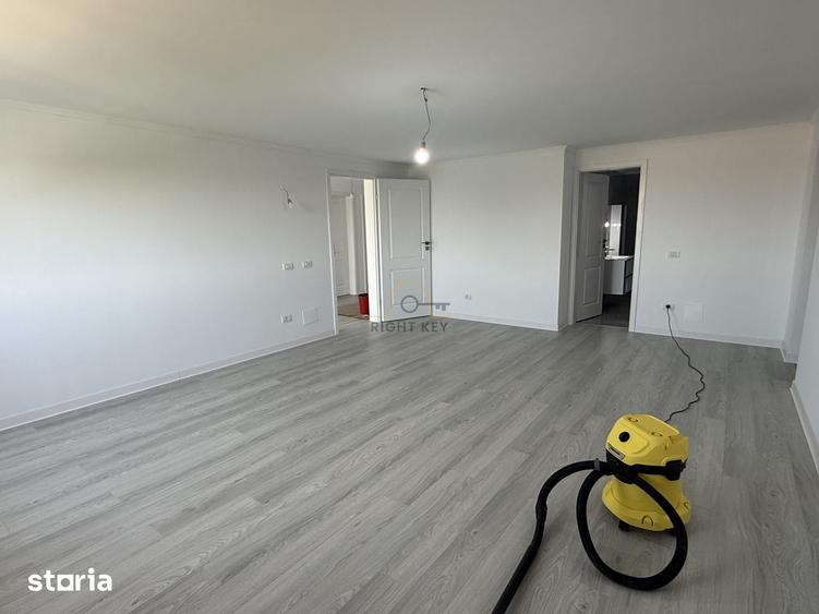 Casă cu 4 camere cu Teren 412 Mp în Țegheș