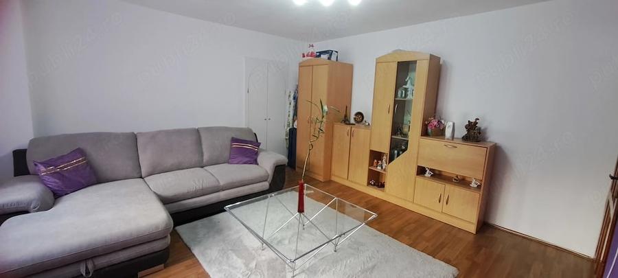 Apartament cu 2 camere nedecomandat în Central