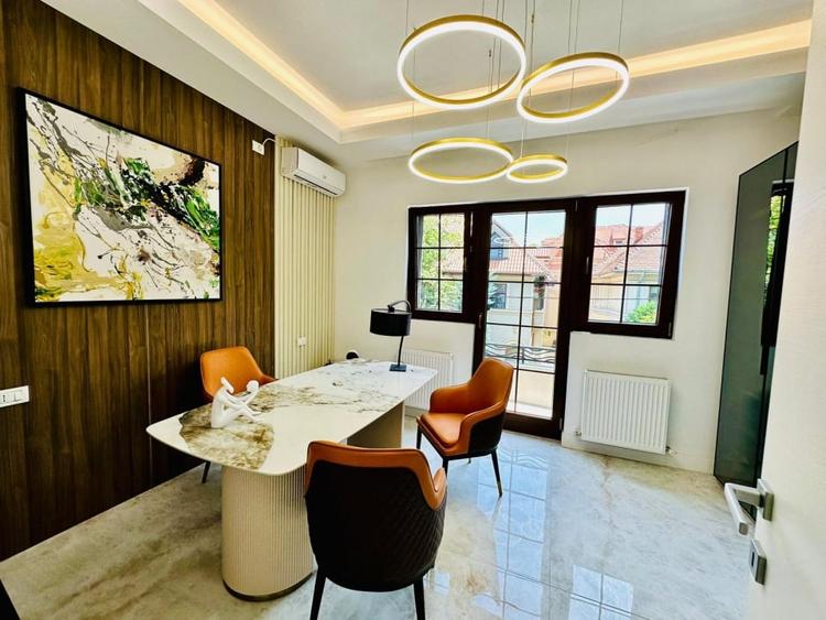 Duplex cu 6 camere cu Canalizare în Kiseleff