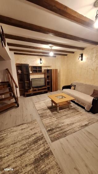 Apartament cu 3 camere în Sărărie