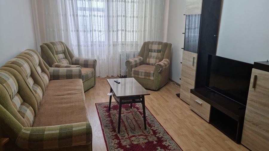 Apartament cu 2 camere decomandat în Colentina