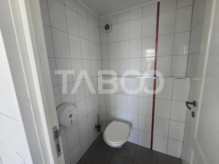 Spațiu comercial, de 60 mp, în Central