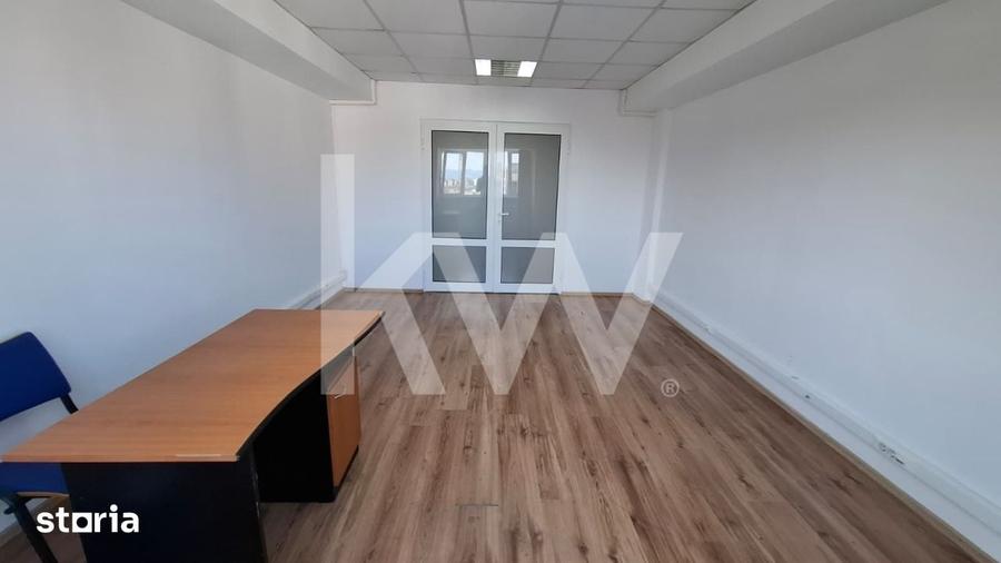 Spațiu comercial, de 20 mp, în Centrul Civic