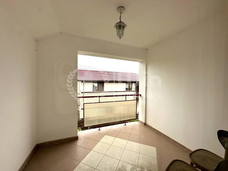 Casă cu 4 camere cu Canalizare în Dâmbul Rotund