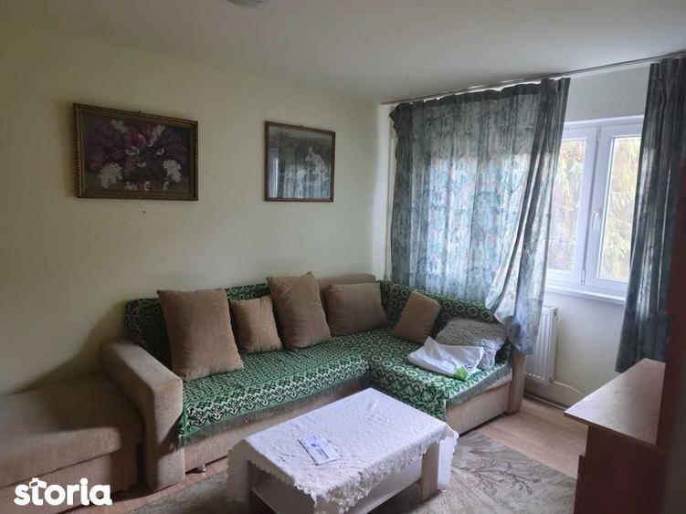 Inchiriez Apartament cu 2 camere - 3