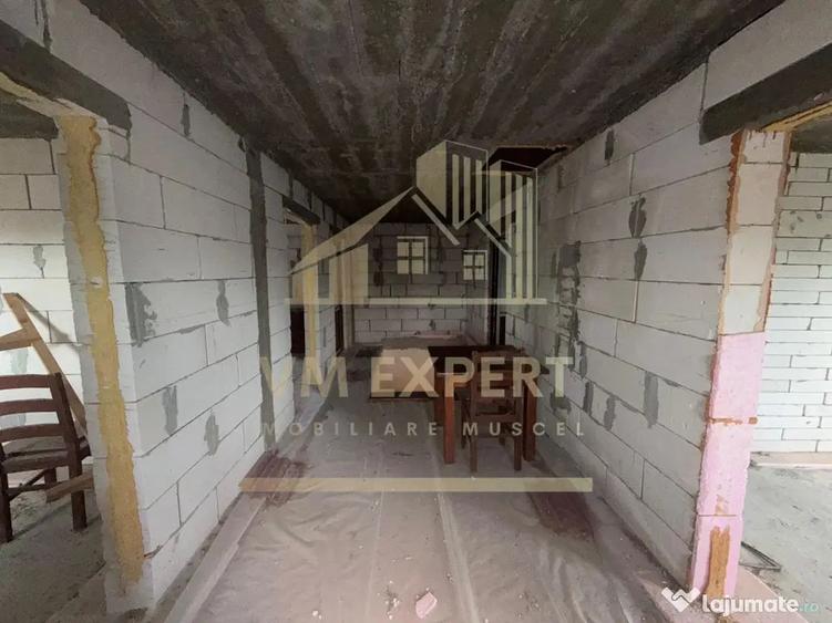 Casă cu 6 camere cu Teren 5736 Mp în Lerești
