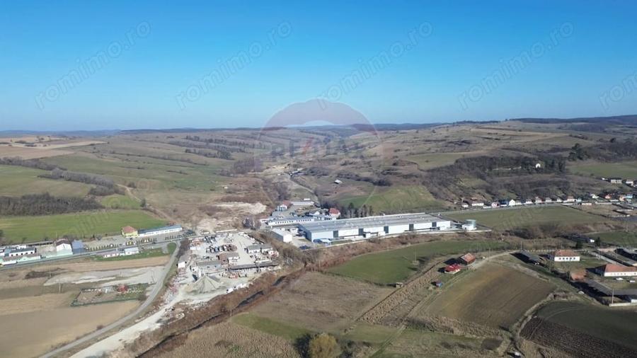Teren de 21547 mp, în Central