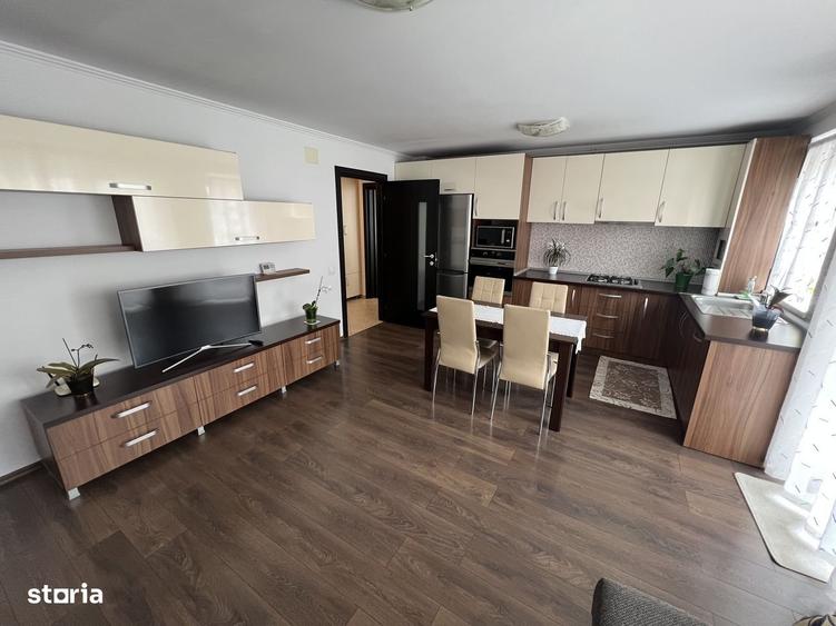 Apartament cu 2 camere în Tractorul