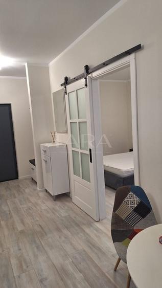 Apartament cu 2 camere decomandat, mobilat în Vest