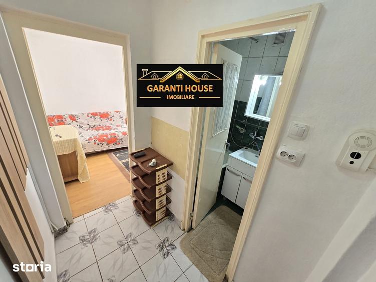 Apartament cu 2 camere nedecomandat în Săsar