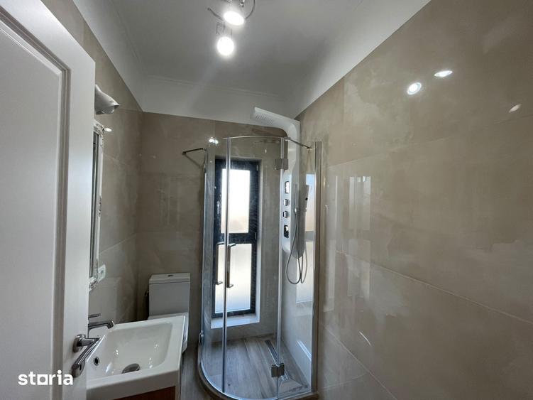 Casă cu 4 camere cu Teren 220 Mp în Sânandrei
