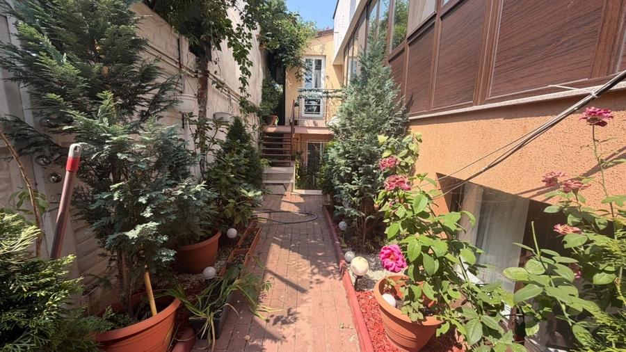 REA1029494 Apartament 3 Camere I Bucurestii Noi I Curte Proprie - 2