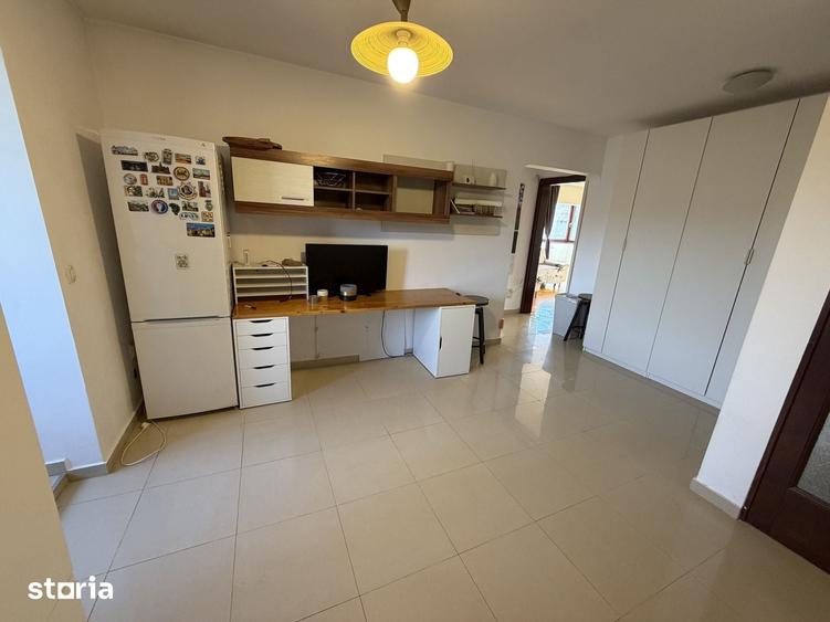 Apartament cu 3 camere în Mehala