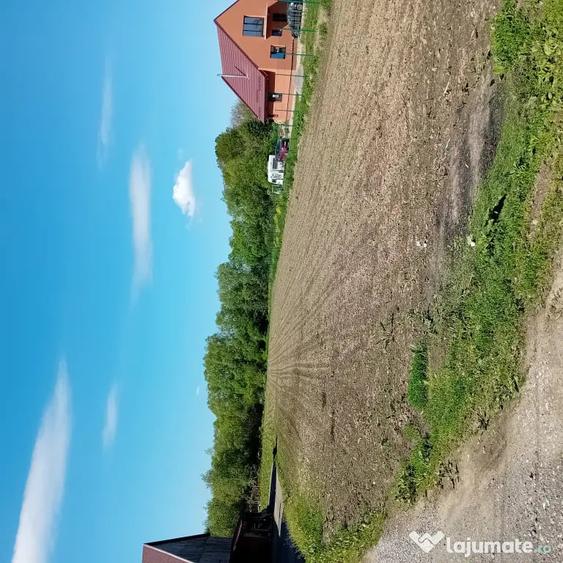 Teren de 1853 mp, în Lunca Calnicului