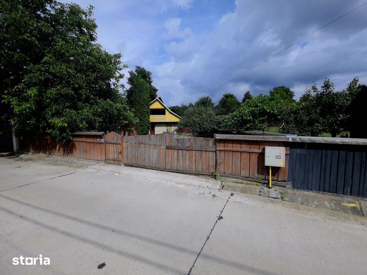 Casă cu 3 camere cu Teren 803 Mp în Alexandru cel Bun
