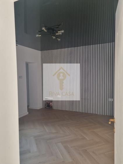Casă individuală cu 4 camere cu Canalizare în Spitalul Județean