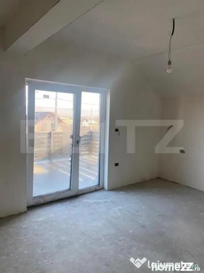 Casă cu 5 camere cu Teren 500 Mp în Central