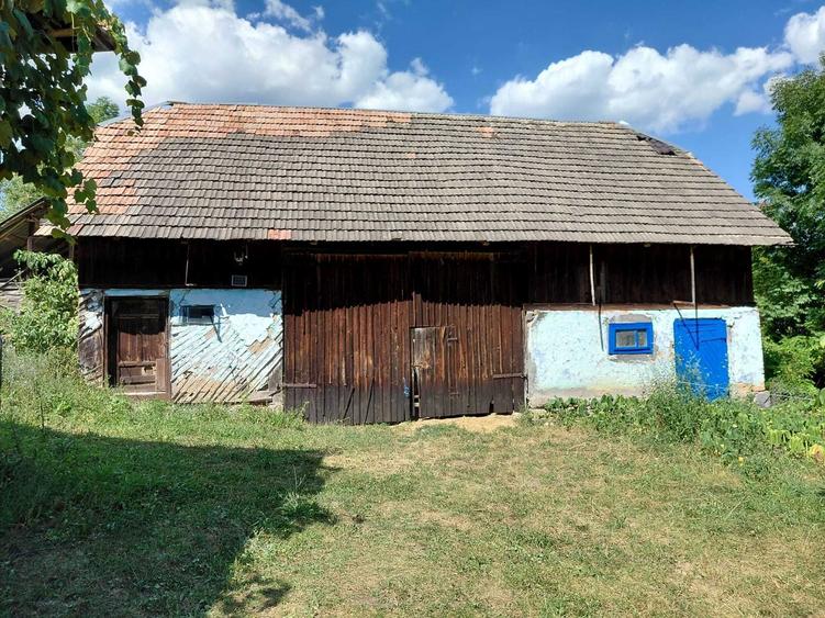 Casă cu 2 camere în Hodișu