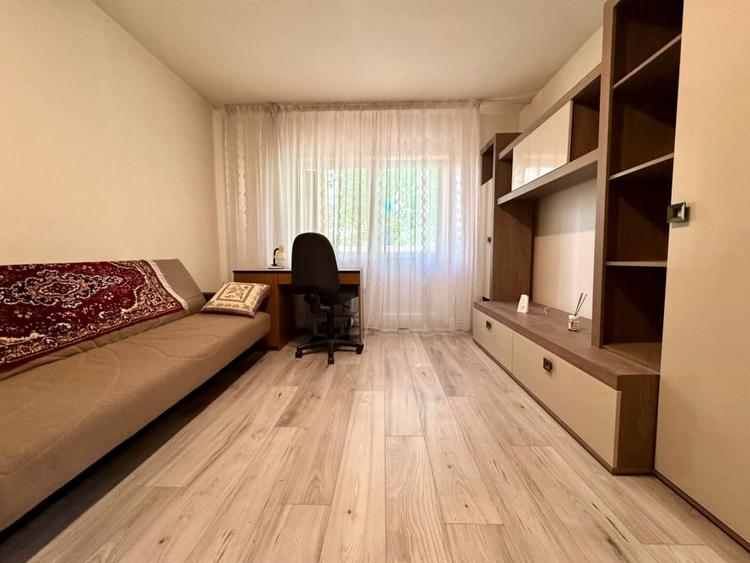 Apartament cu 2 camere semidecomandat, mobilat în Mănăștur