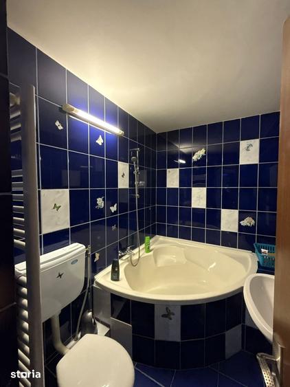 Apartament cu 3 camere în Decebal