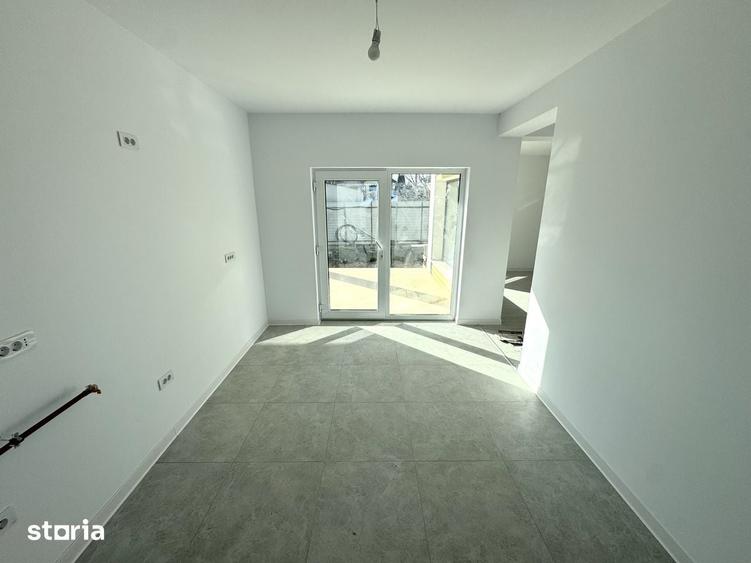 Casă cu 4 camere cu Teren 370 Mp în Valea Lupului