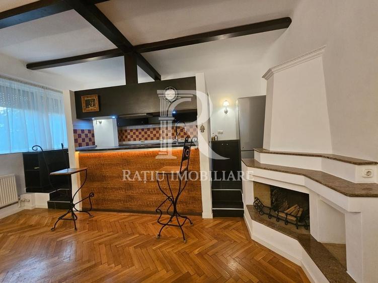 Apartament 4 camere | Ultracentral | Etajul 1 | Oradea - 1