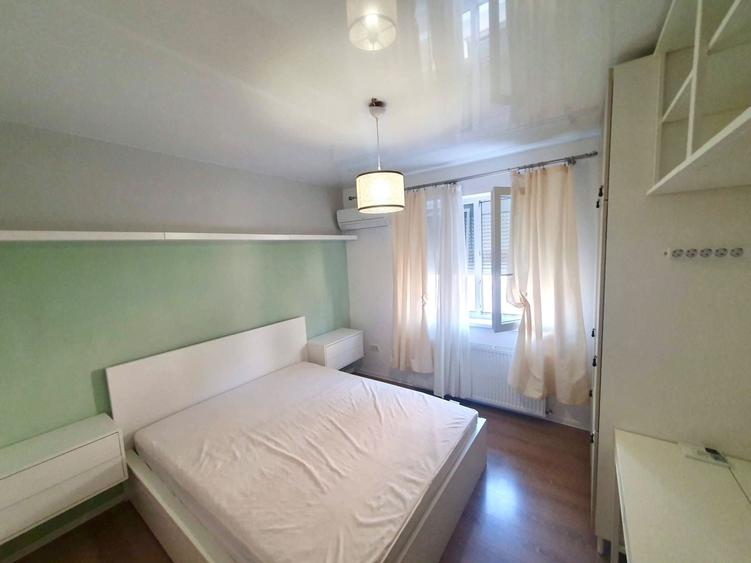 Duplex cu 4 camere cu Canalizare în Moșnița Nouă