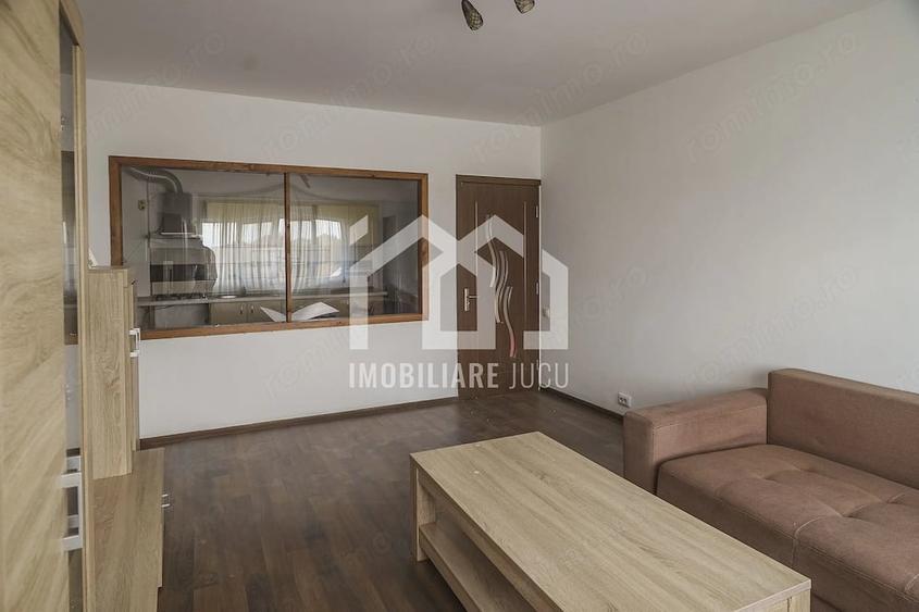 Apartament cu 2 camere semidecomandat în Jucu