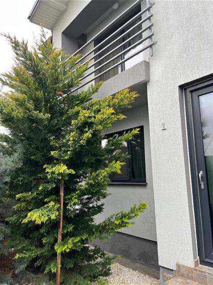 Casă cu 4 camere cu Canalizare în Ultracentral