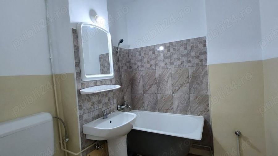 Vand apartament ultracentral 2 camere Marghita, Bihor - 1