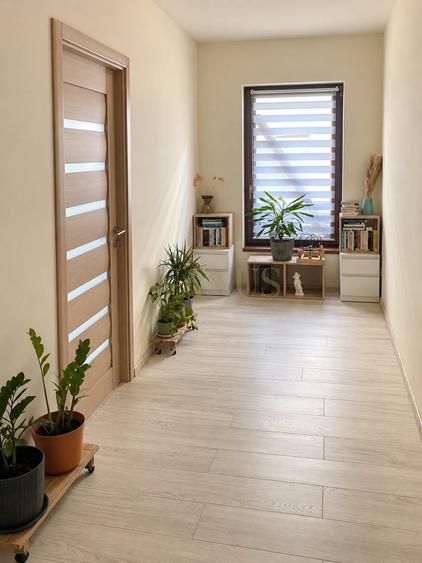 Duplex cu 5 camere cu Canalizare în Dezmir