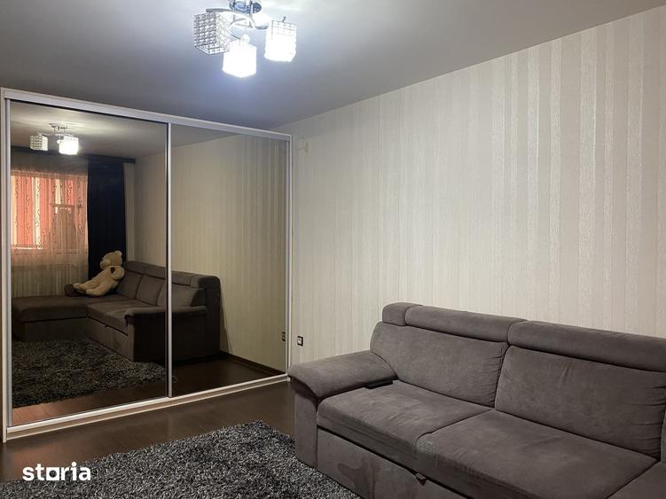Apartament cu 2 camere decomandat în Malu Roșu
