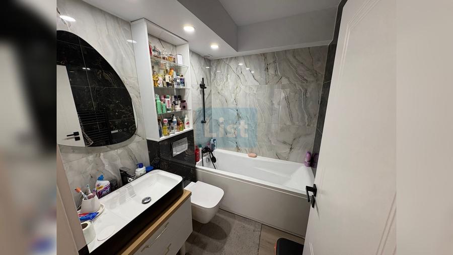Casă individuală cu 3 camere cu Canalizare în Central