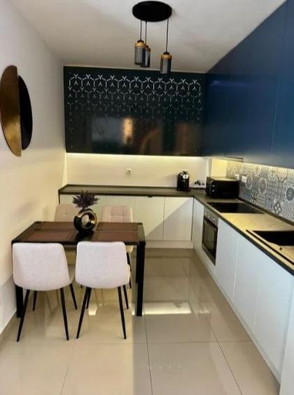 Apartament cu 2 camere decomandat în Decebal