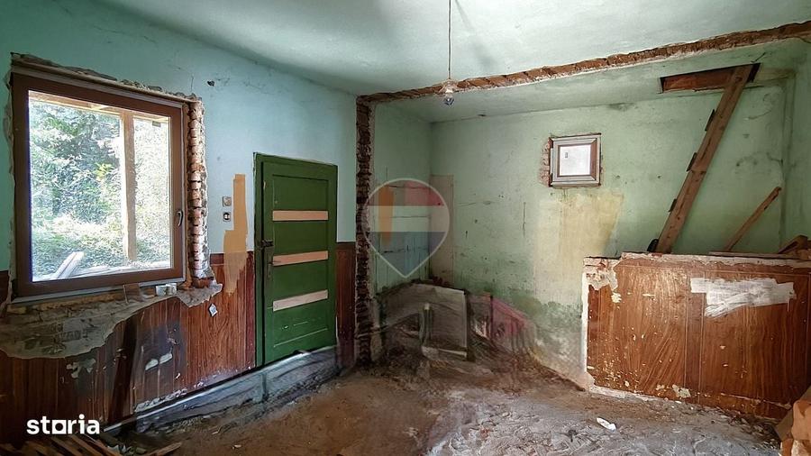 Casa de vanzare in Medias, cartier Mosnei-necesita renovare interior - 7
