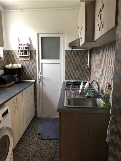 Casă individuală cu 3 camere cu Garaj în Cristești