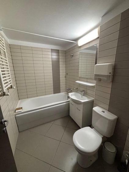 Închiriere Apartament 3 camere în Rose Garden - 12