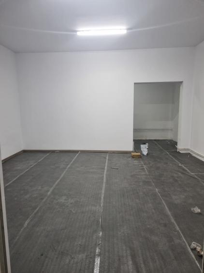 Spațiu industrial, de 400 mp, în Central