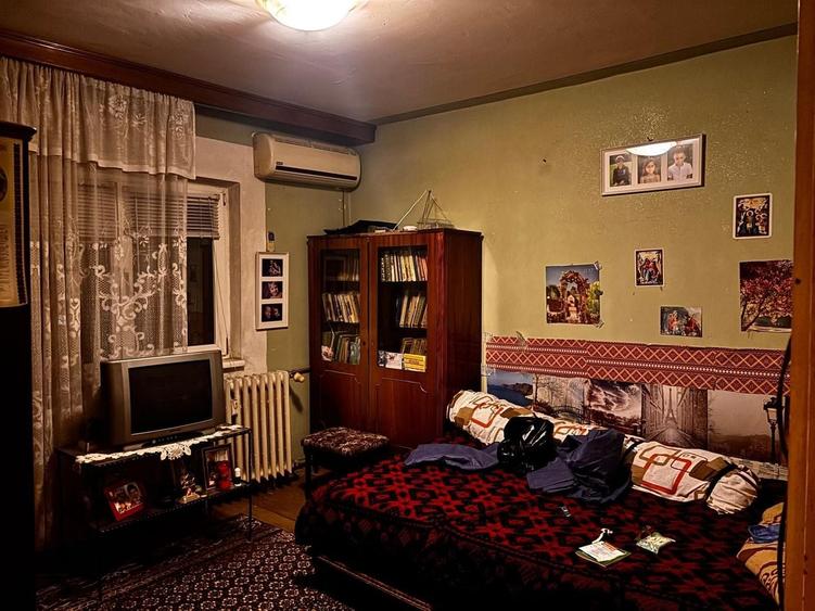 Apartament cu 4 camere decomandat în Sebastian