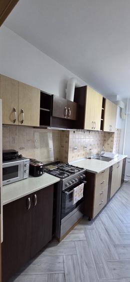 Inchiriez apartament 2 camere - 6