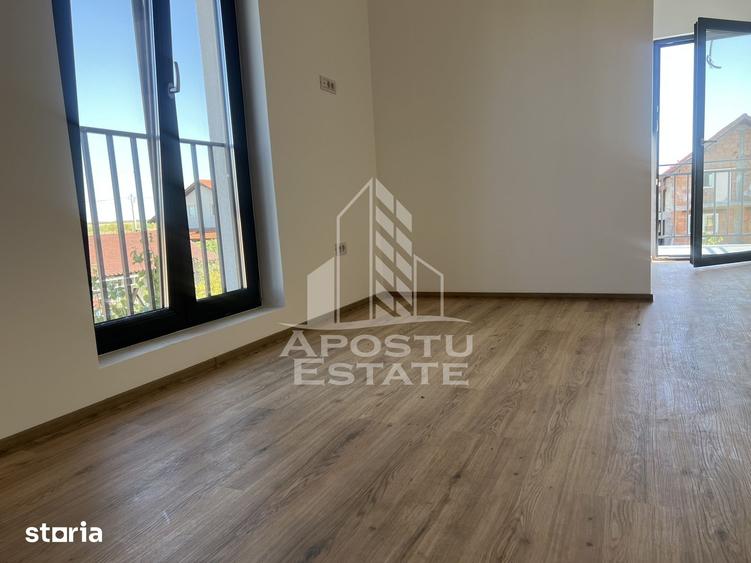 Duplex cu 4 camere P+E, de vanzare, in Beregsau Mare - 1