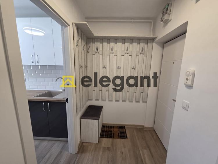 Apartament cu 3 camere decomandat, mobilat în Rovine