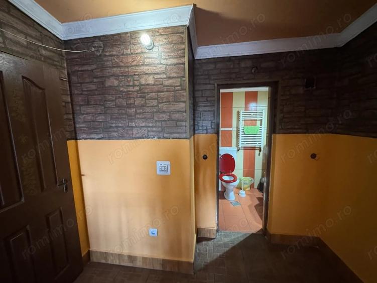 Casă cu 6 camere cu Teren 1768 Mp în Becicherecu Mic